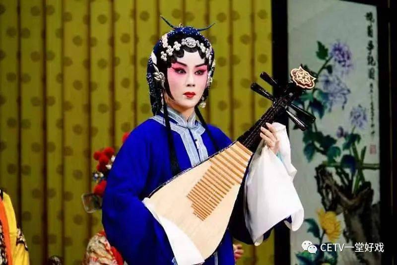 浅夏荷露角 美韵扬秋声 —— 记优秀张派青衣侯美“美益求美”专场演出(京剧张派青衣唱腔特点)