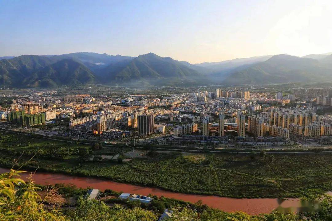 元江35个"口袋公园"持续上新_元江县_小区_凤凰