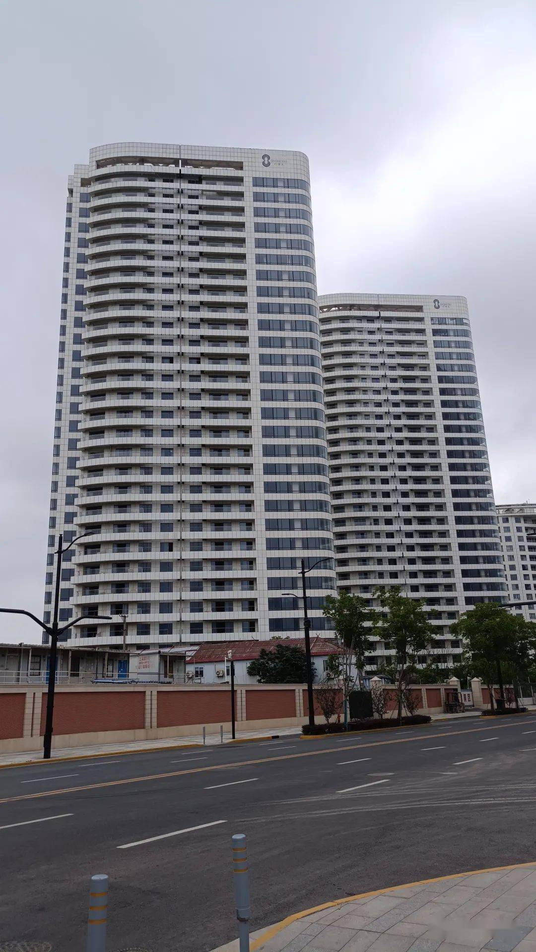 寻迹八埭头,停工的滨江园,曾经的"老字号"和老建筑