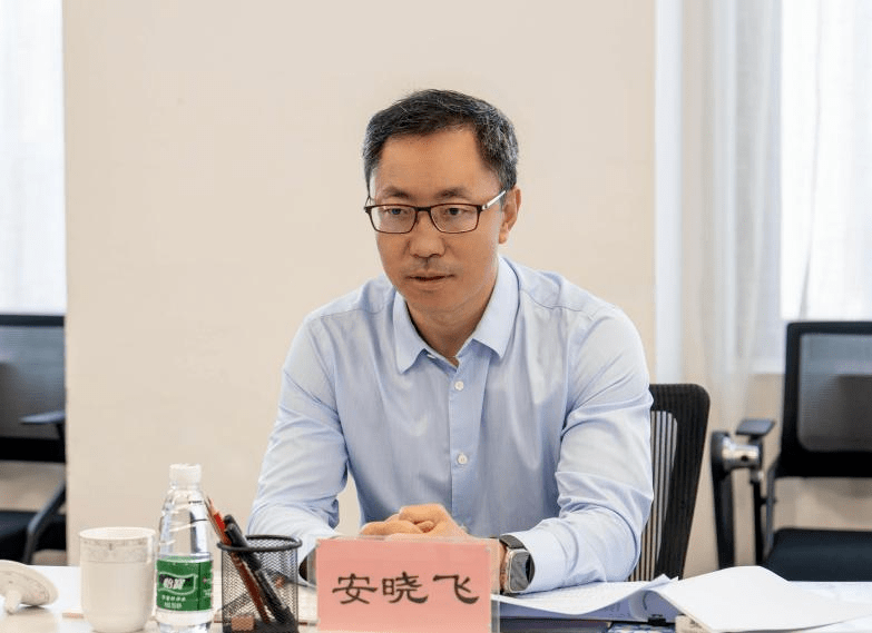 山西省财政厅党组成员,副厅长安晓飞一行在云时代公司考察调研_发展