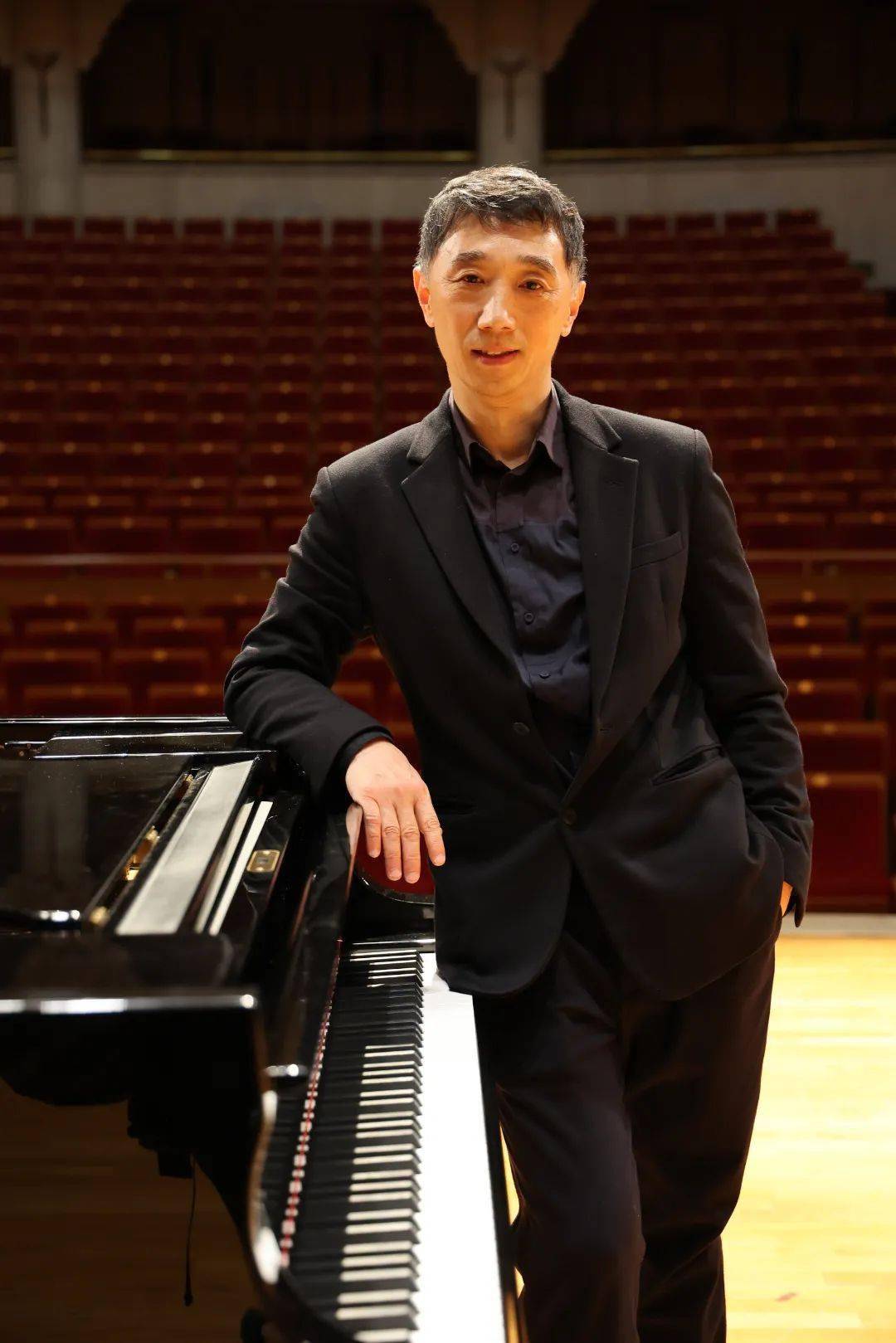 刘琉(青年钢琴演奏家,中国人民大学艺术学院音乐系教授,博士研究生