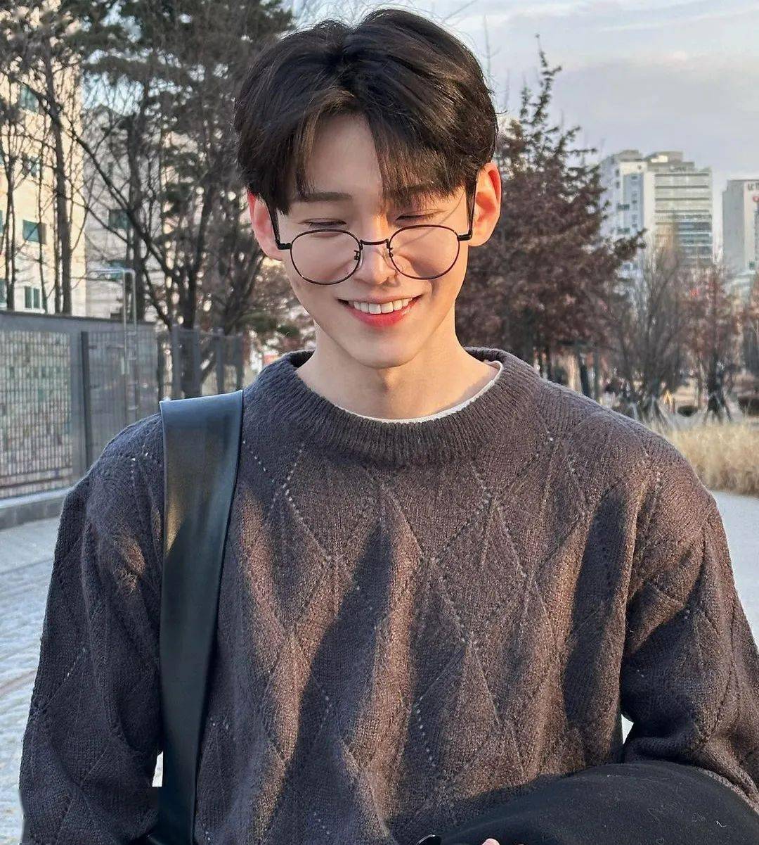 "小奶狗发型"_中国_形象_人类