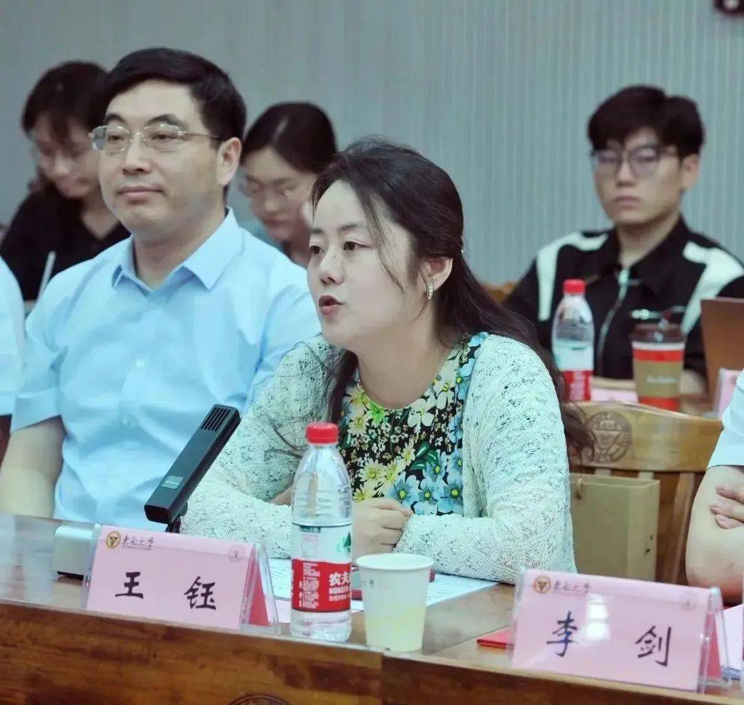 南京市雨花台区人民法院政治部主任王钰表示,从基层法院的法官视角