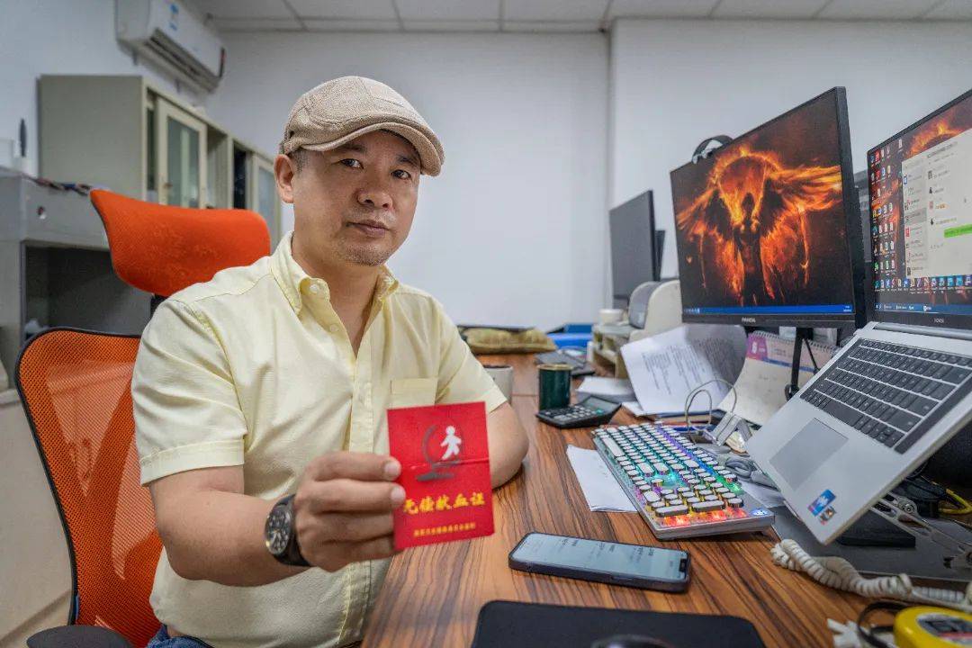 吴江"献血王",是他!_血小板_黄应华_高勇