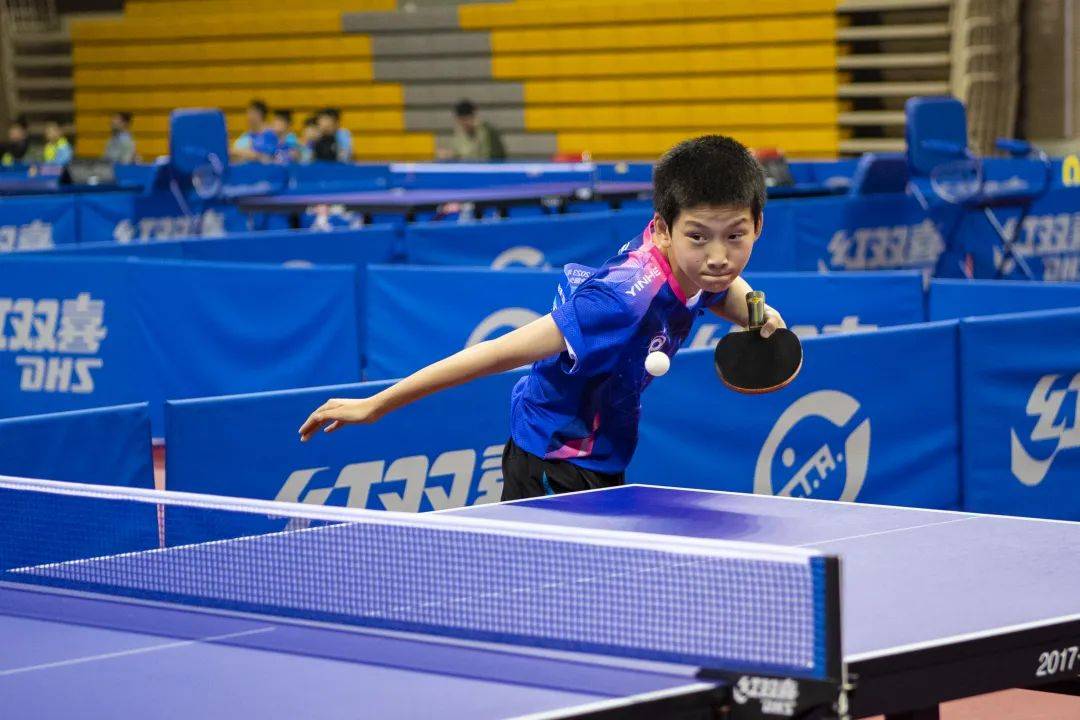 2023年全国少年乒乓球比赛揭幕_辽宁省鞍山市_赛区_乒乓小将