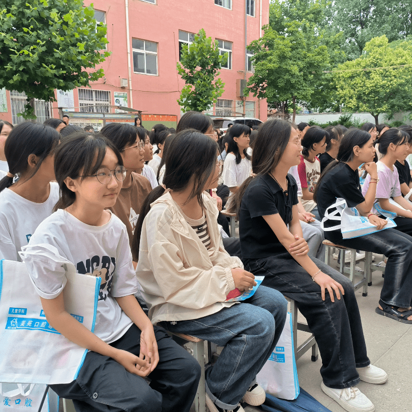 "青"心呵护 护航成长(九)|团县委联合商水县红十字会到固墙镇二中开展
