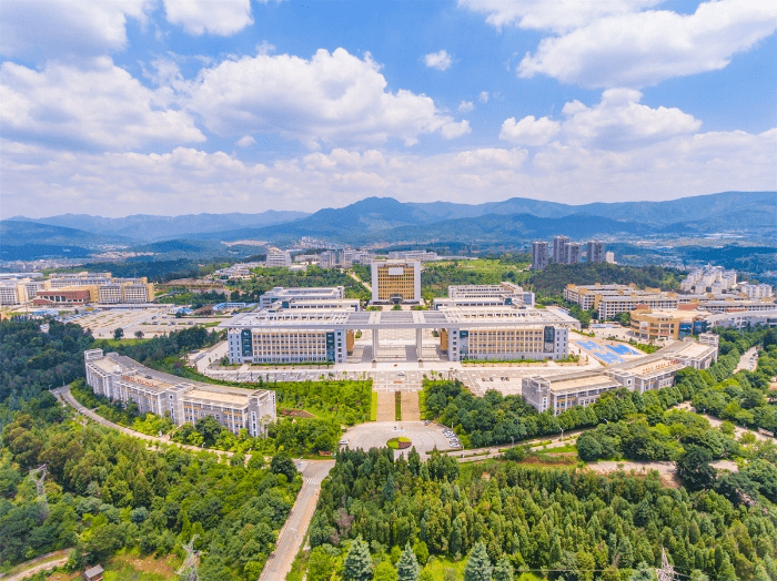 云南工程技术学院图片