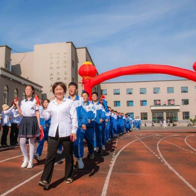 抚松县外国语学校举行2023届六年级 九年级毕业典礼_毕业生_祝福_母校