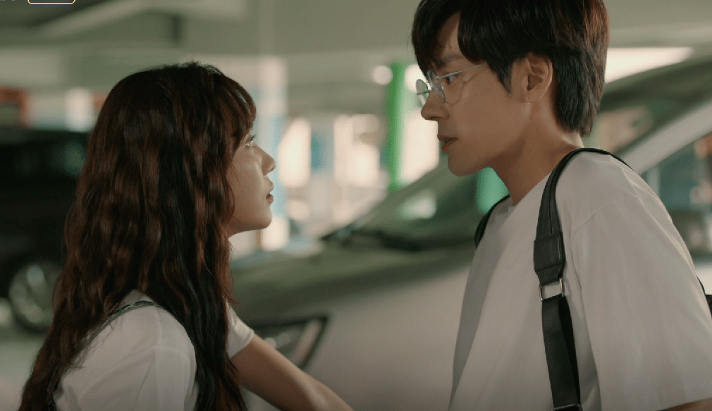 播1天,播放量破4800万,全程刷屏,笑出腹肌,芒果台新剧凭什么_魏哲鸣