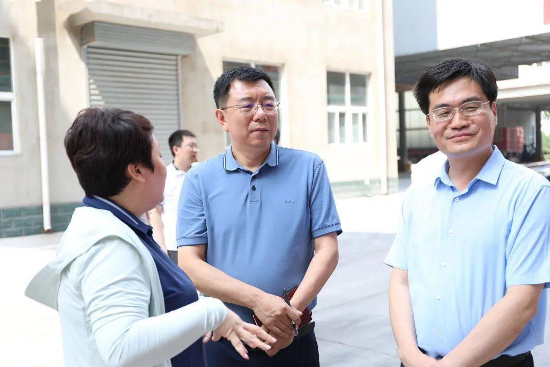 县委书记高巍,县委常委,宣传部长彭长江陪同调研.爱大名 了解大名!