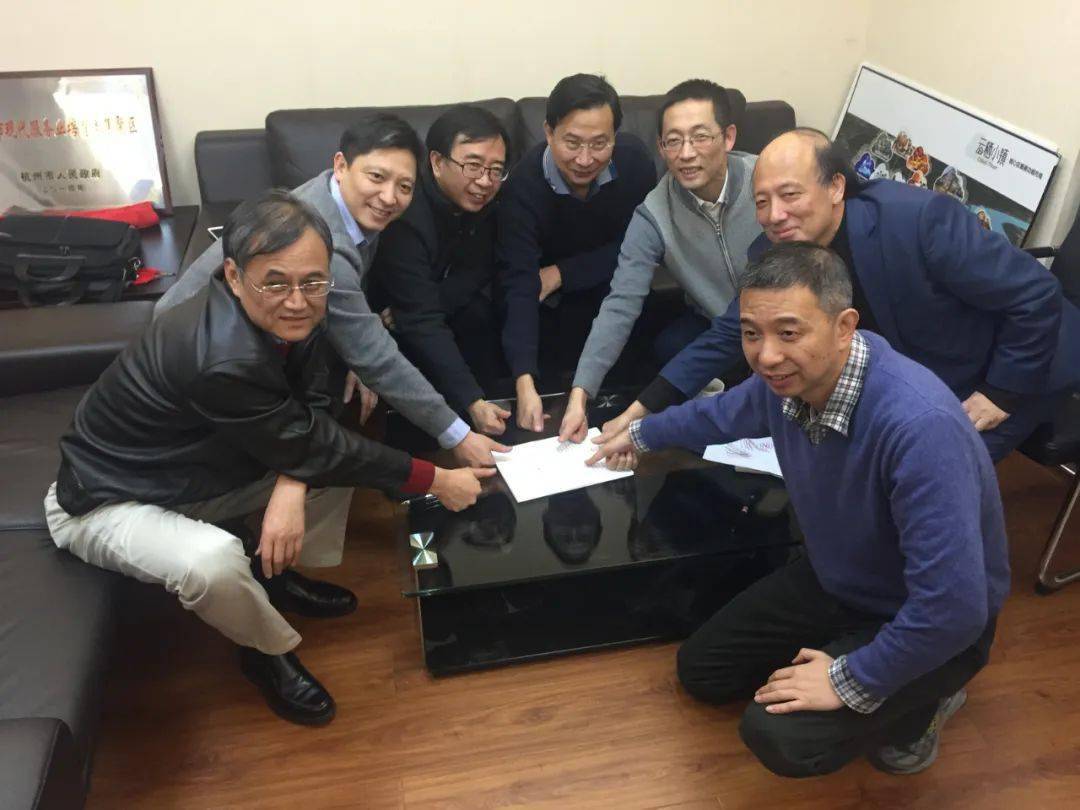 2015年12月19日,西湖大学倡议人钱颖一,张辉,潘建伟,饶毅,施一公