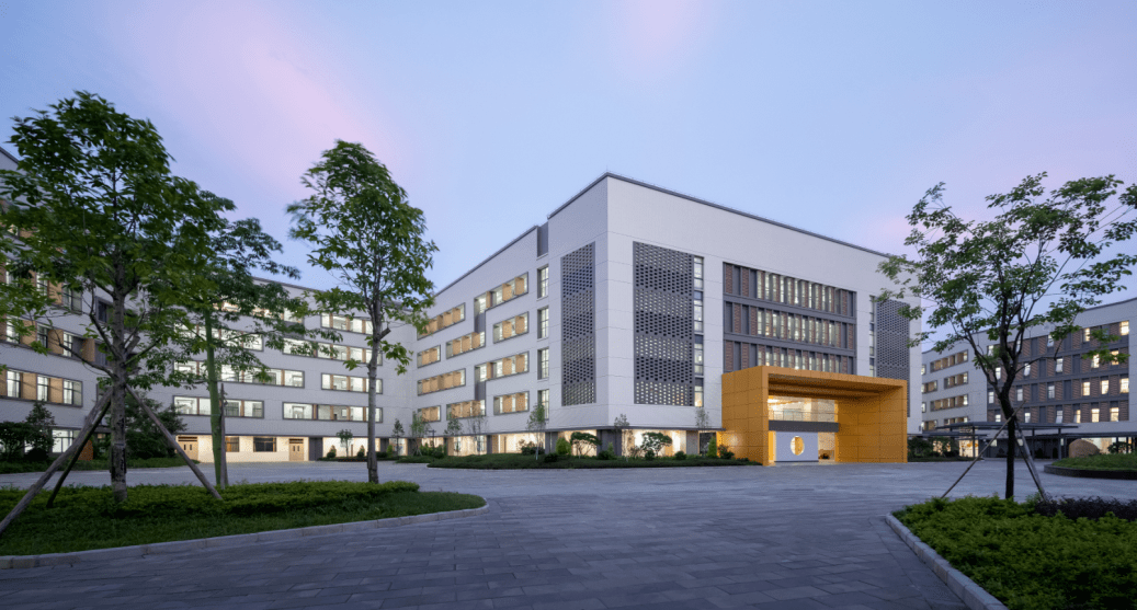 广东中山纪念中学火炬二中,浙江永嘉县博文实验学校的"生本教育"宣介