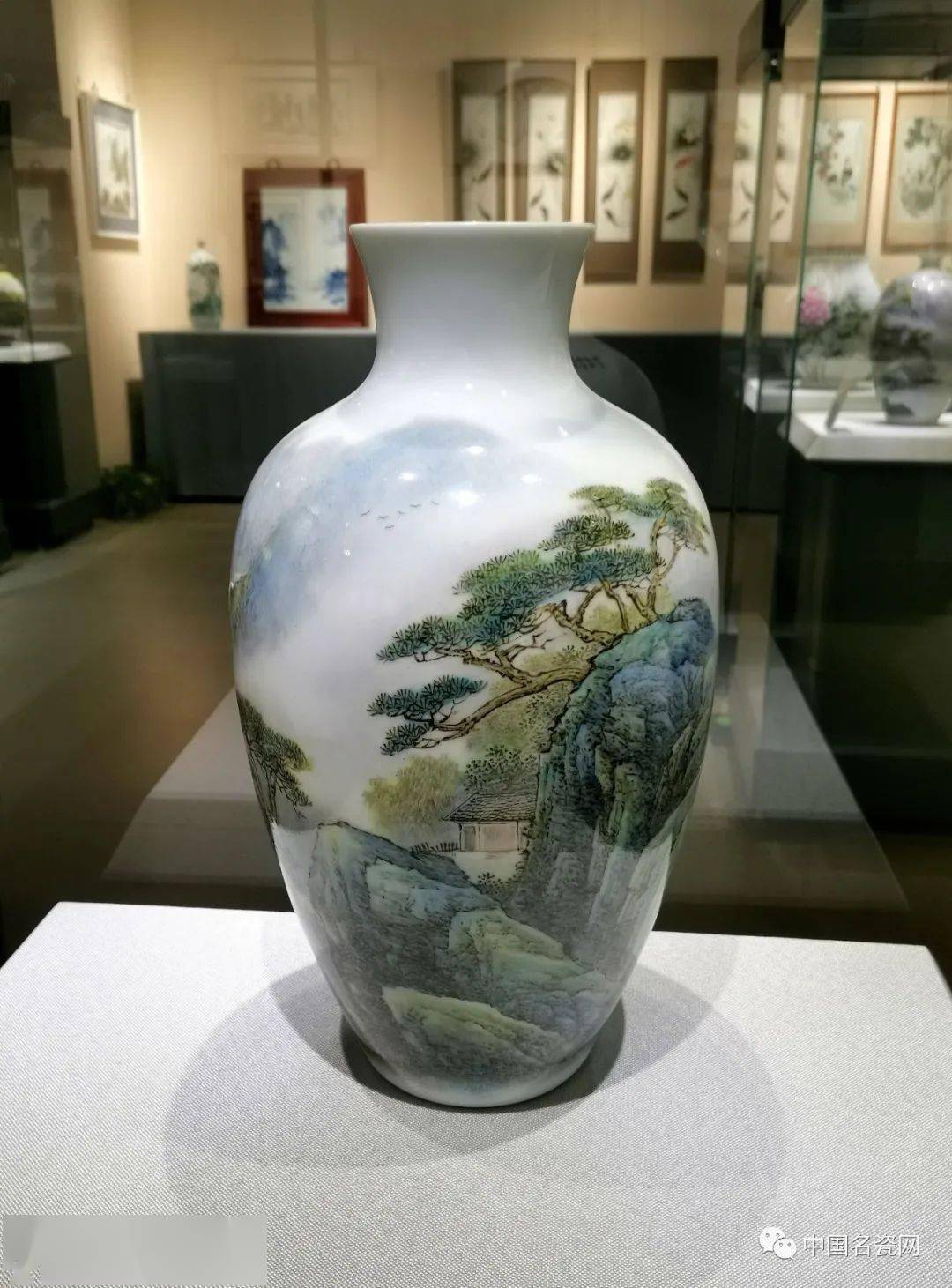 国瓷雅韵 | 景德镇当代瓷画艺术展精品赏鉴(四)_瓷瓶_工艺美术_陆涛