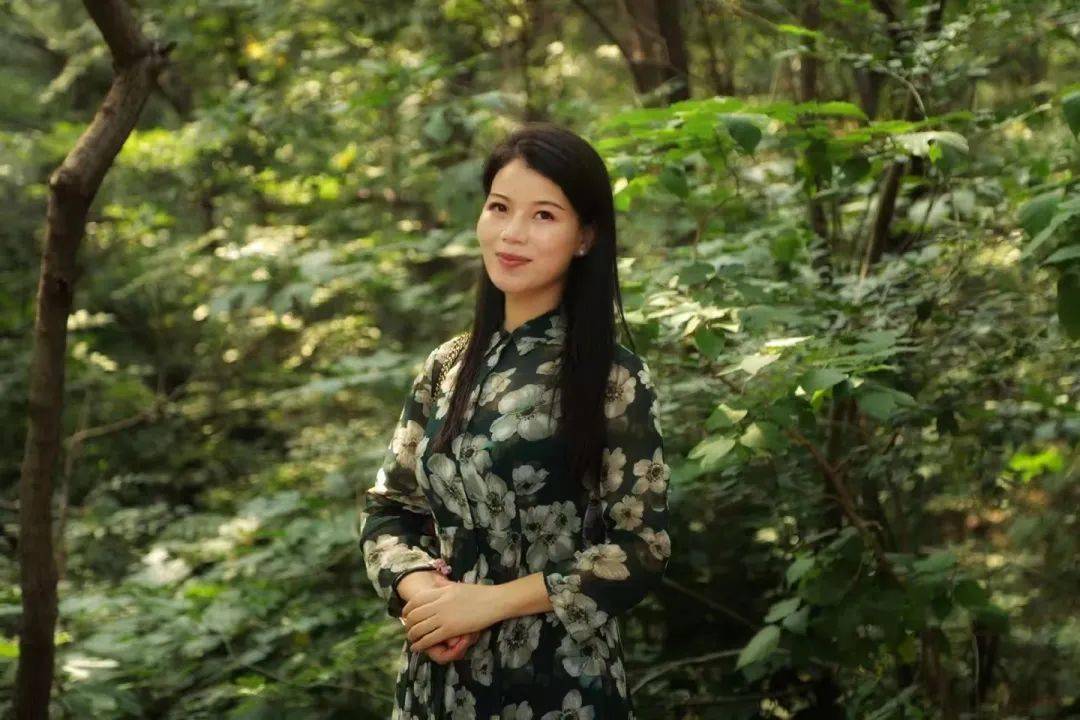 第3394季【年会征文】吴玥:有才有貌有品,温暖有趣充盈——我爱的友芹