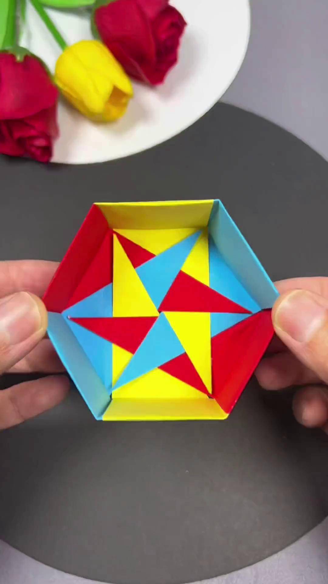 用三张正方形纸做六边形收纳盒亲子手工 手工diy 折纸 幼儿园手工创意