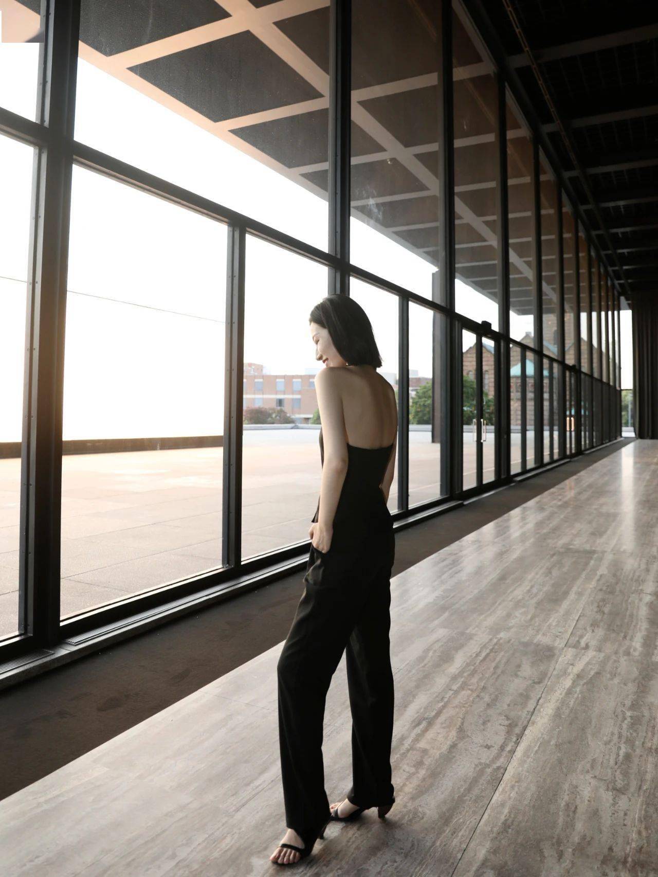 如果你去柏林玩,记得打卡这个红绿灯_luna_laurent_saint