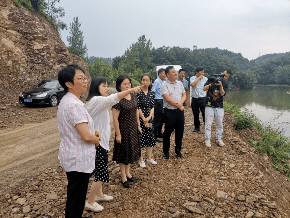 舒敏带队到漳水河全线巡河_河流_随州_治理