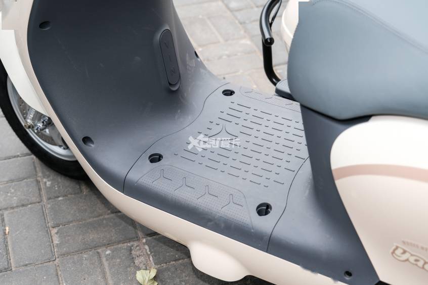 比老头乐还快乐 雅迪冠能m9旅行版实拍