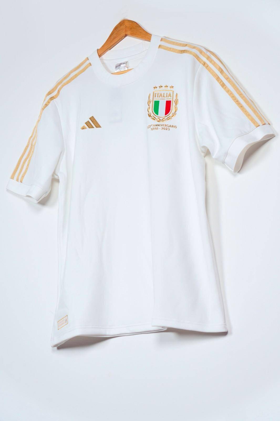 阿迪达斯意大利国家队125周年纪念球衣_比赛_限量_金色