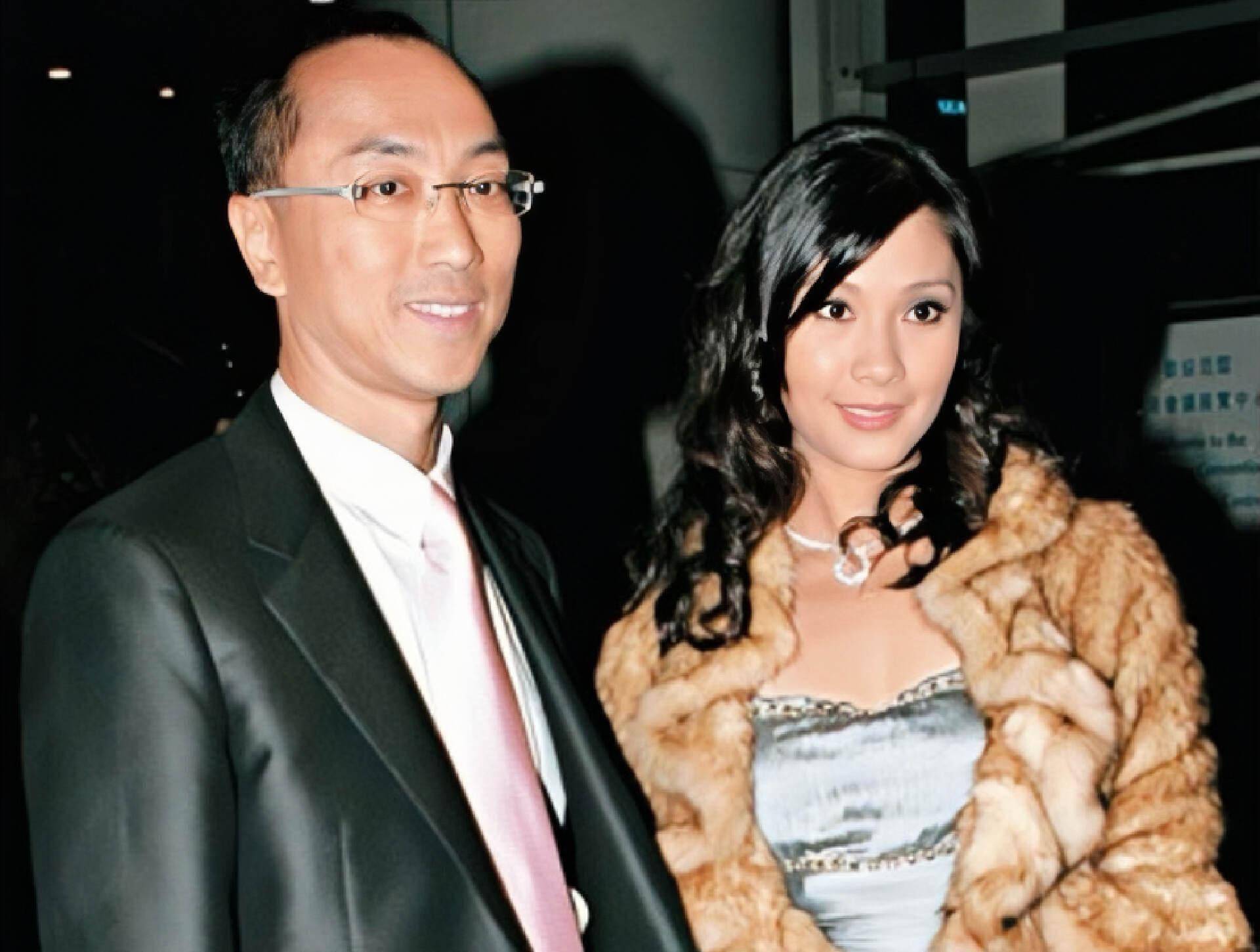 气质高贵状态冻龄,横刀夺爱入豪门_翁嘉穗_生活_邬友正