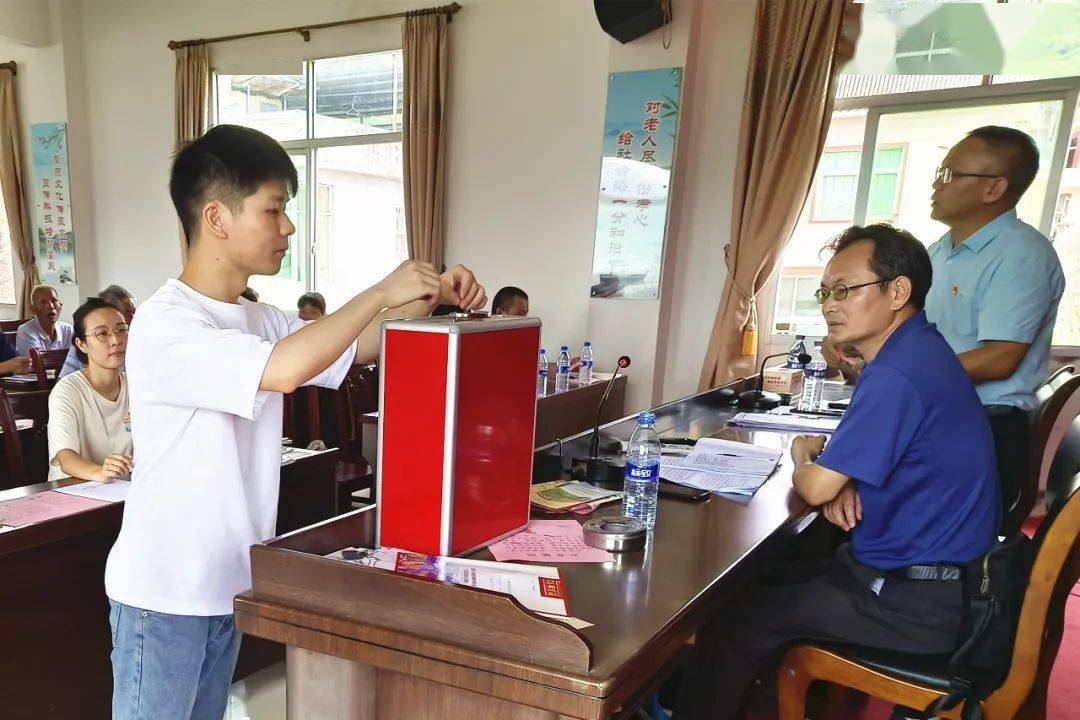 清风正能量丨林龙辉:以敬业诠释责任担当_工作_十方镇_防控