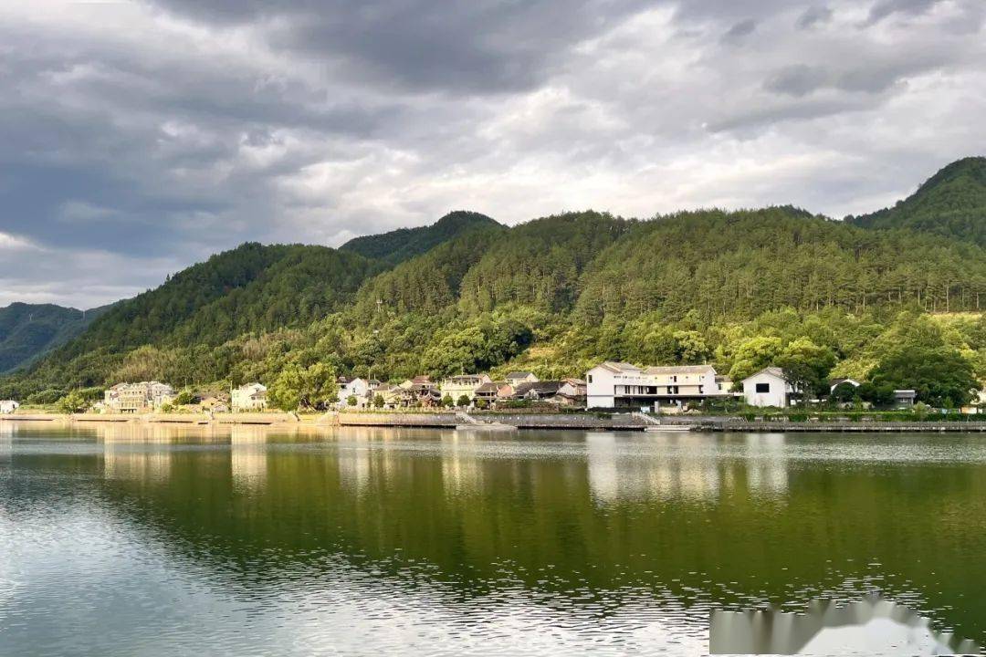亲青恋·潮玩基地 | "仙"拂夏尘,浅酌一"湖",云和湖仙宫景区遇见你!