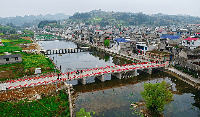 “架”起幸福生活！安顺公路管理开云体育 开云平台局普通公路危桥改造工程全面完工(图2)