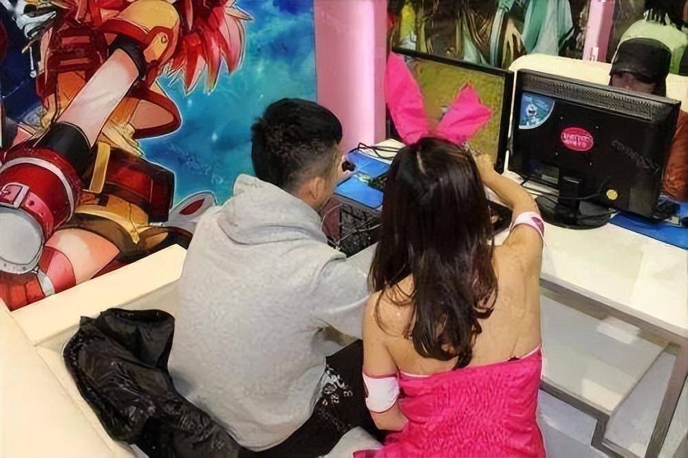 工人日报:陪玩行业涉孩涉黄_平台_未成年人_游戏技术
