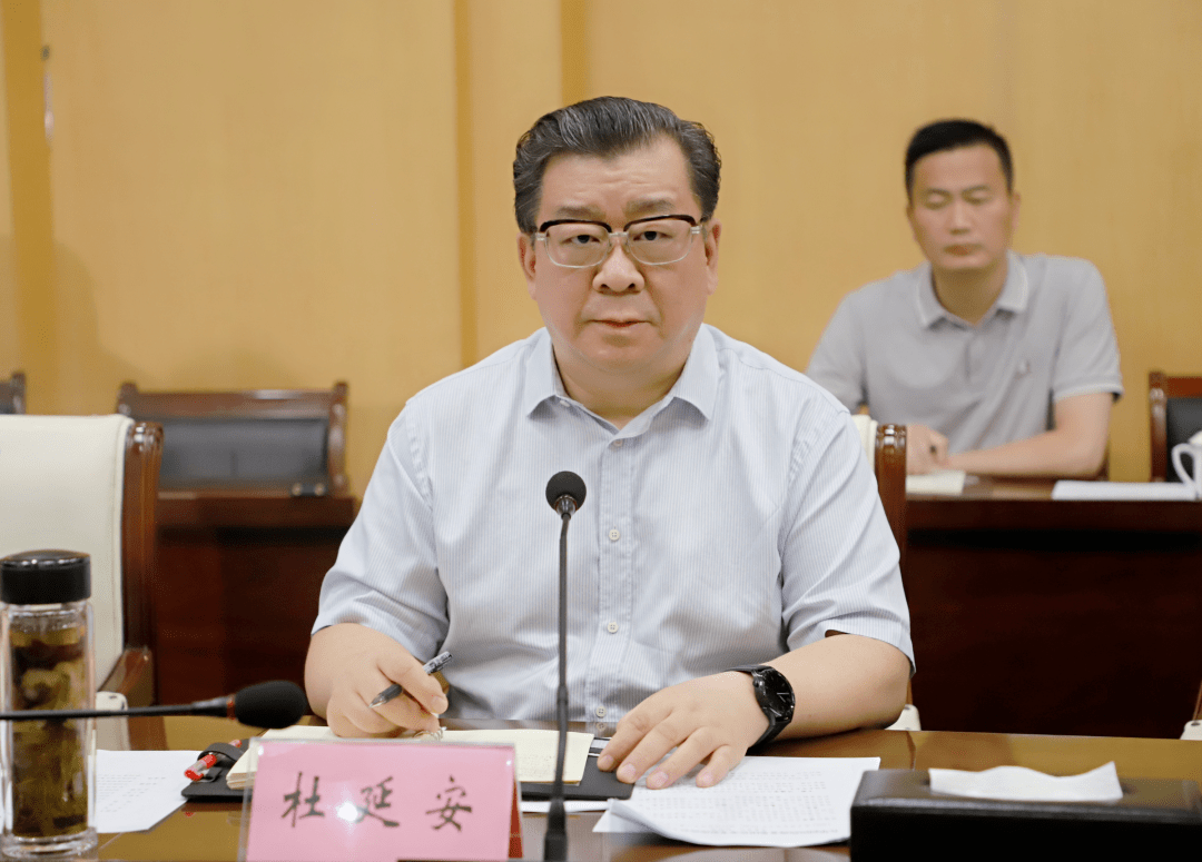 杜延安秦凤玉和邬建军举行工作会谈_医药_合作_华润