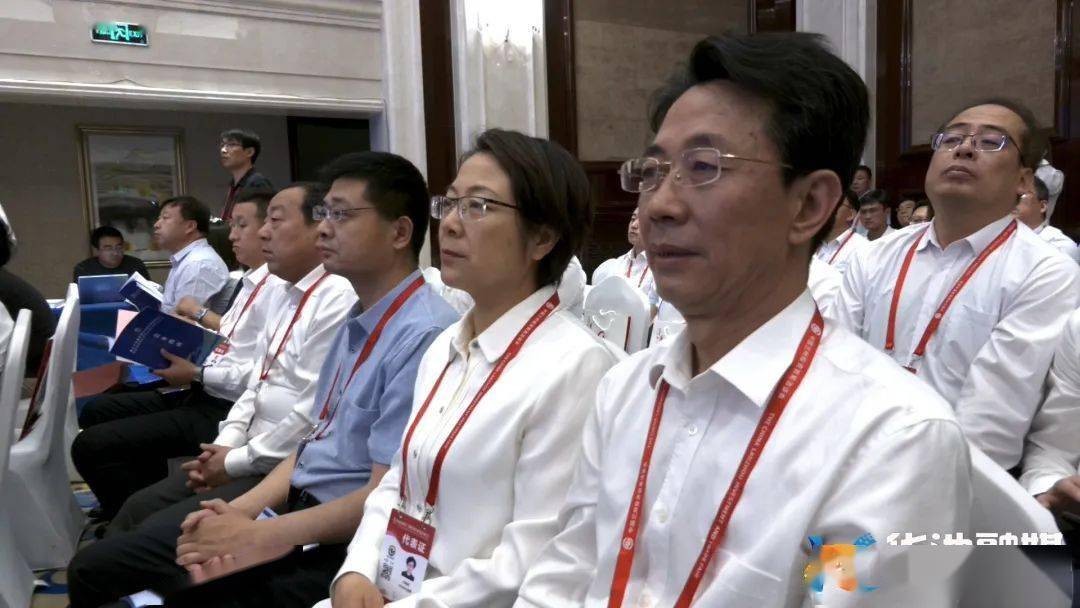 县委书记张小强,县委副书记,县长肖玉川,县委常委,常务副县长宋生明