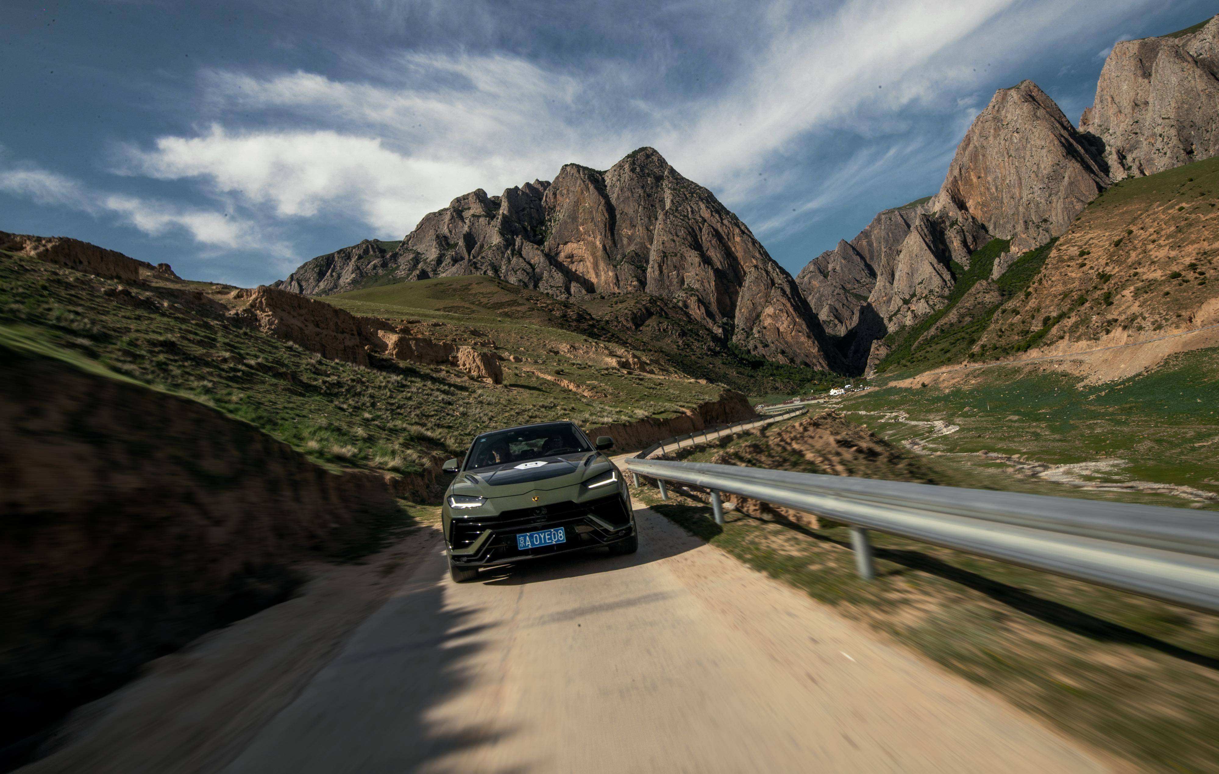 和urus performante,做一个未曾设想的梦