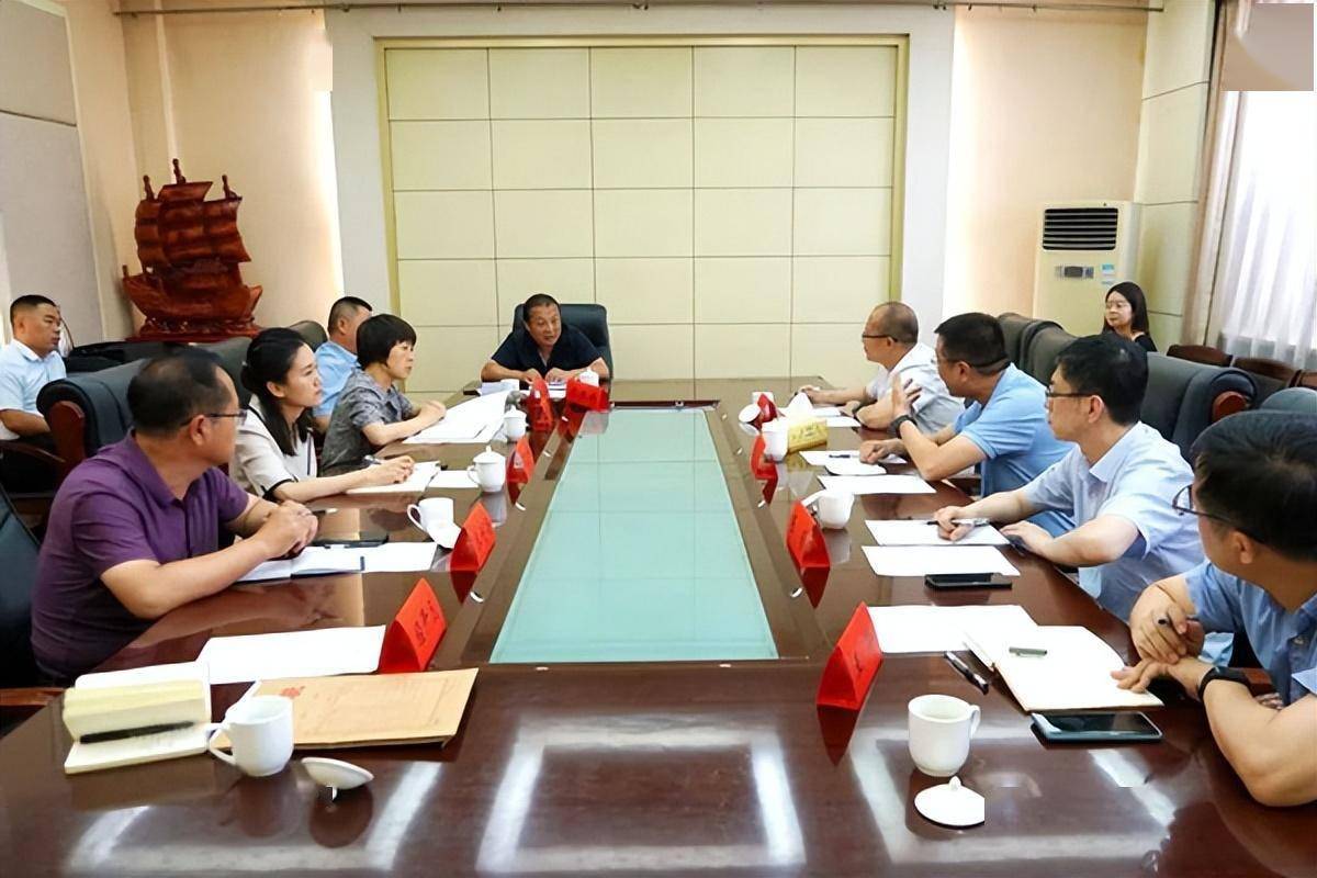 石凌雁与国开行山西分行副行长王龙举行工作会谈_长子县_合作_发展