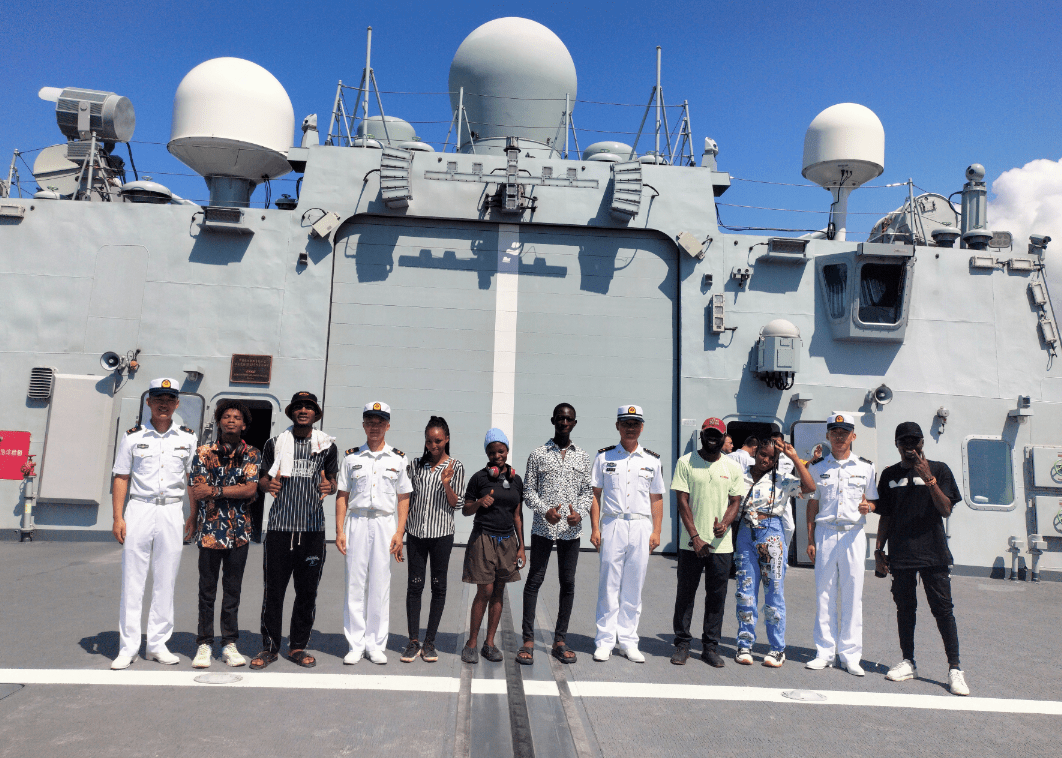 军民共话鱼水情——中国海军第43批护航编队成功访问尼日利亚_活动