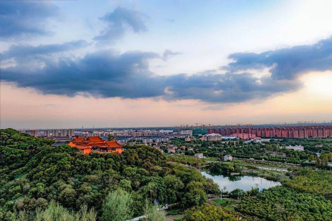 一诗一景,跟着古诗词畅游小昆山_陆机_诗意_阳光