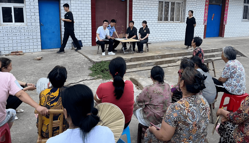 【建设平安云梦】下辛店镇:开在屋场院子会里的法治宣讲会_群众_社会