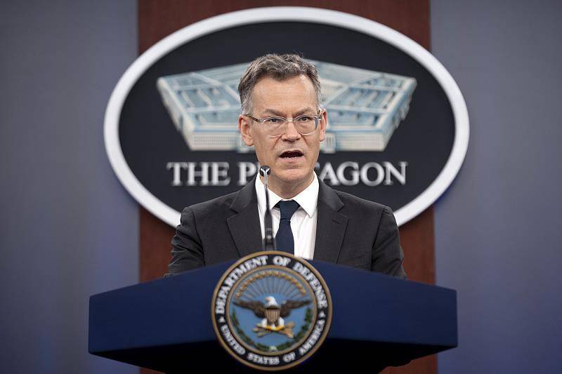 来百度app畅享高清图片美国国防部副部长科林·卡尔在美国总统拜登