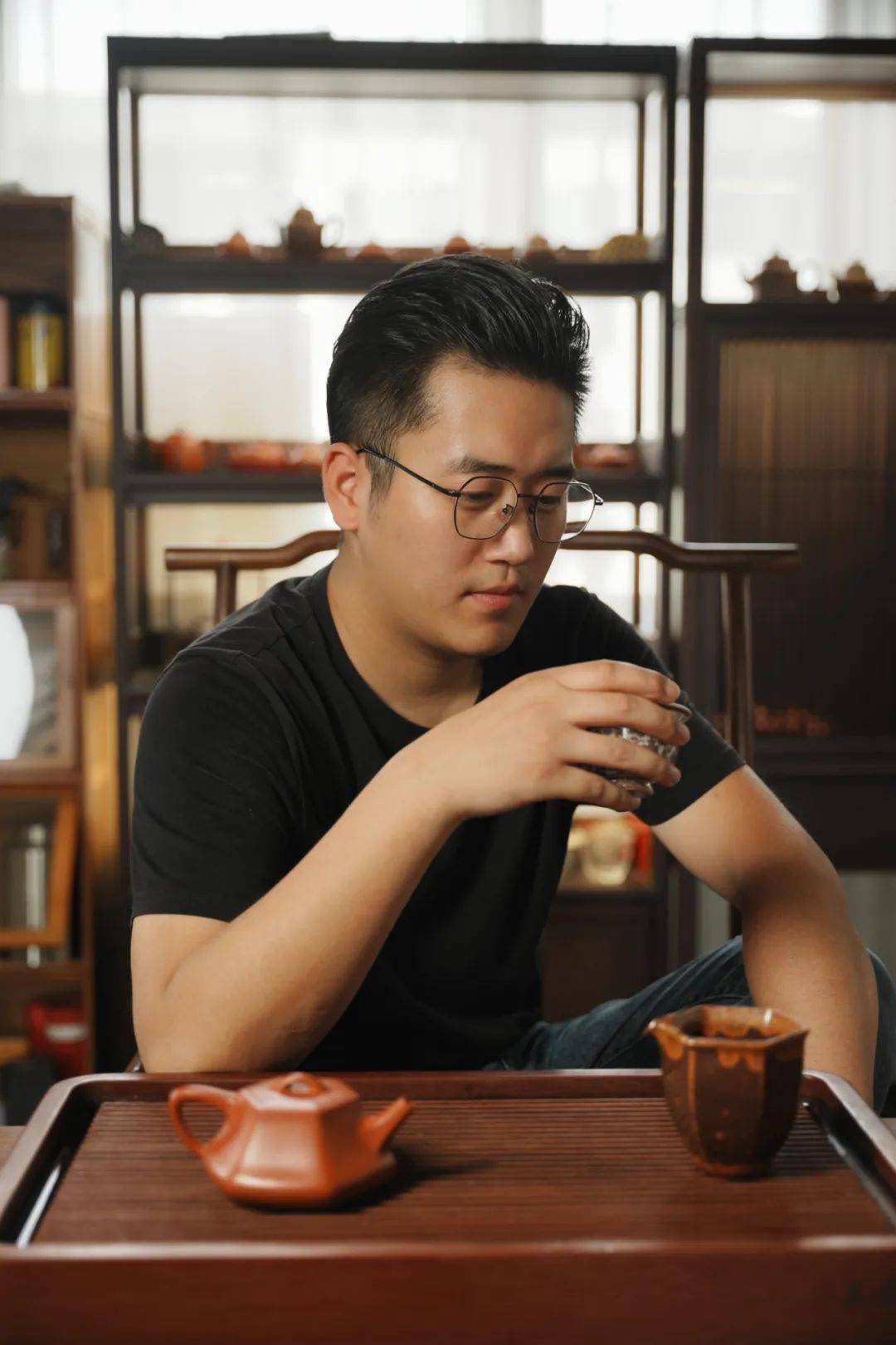 紫韵天成 · 2023春拍 | 张智耀 · 绿泥筋纹牛盖&缘·悟_紫砂_艺术