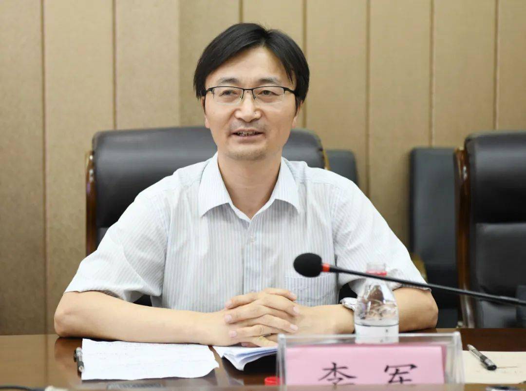 成都棠湖外国语学校与西华师范大学举行研究生联合培养示范基地签约暨