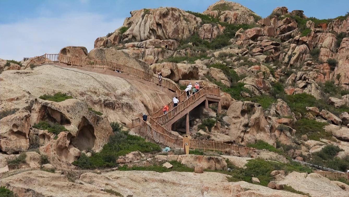 第五师双河市做好文旅融合"大文章" 激发全域旅游新活力_游客_建设