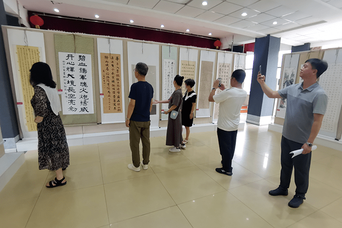 辽阳县公共文化和体育服务中心,辽阳县书法家协会联合承办,由辽阳县新