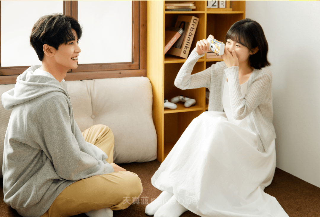 天真蓝丨上新·情侣照-爱情能见度,100%_地址_店铺_月光