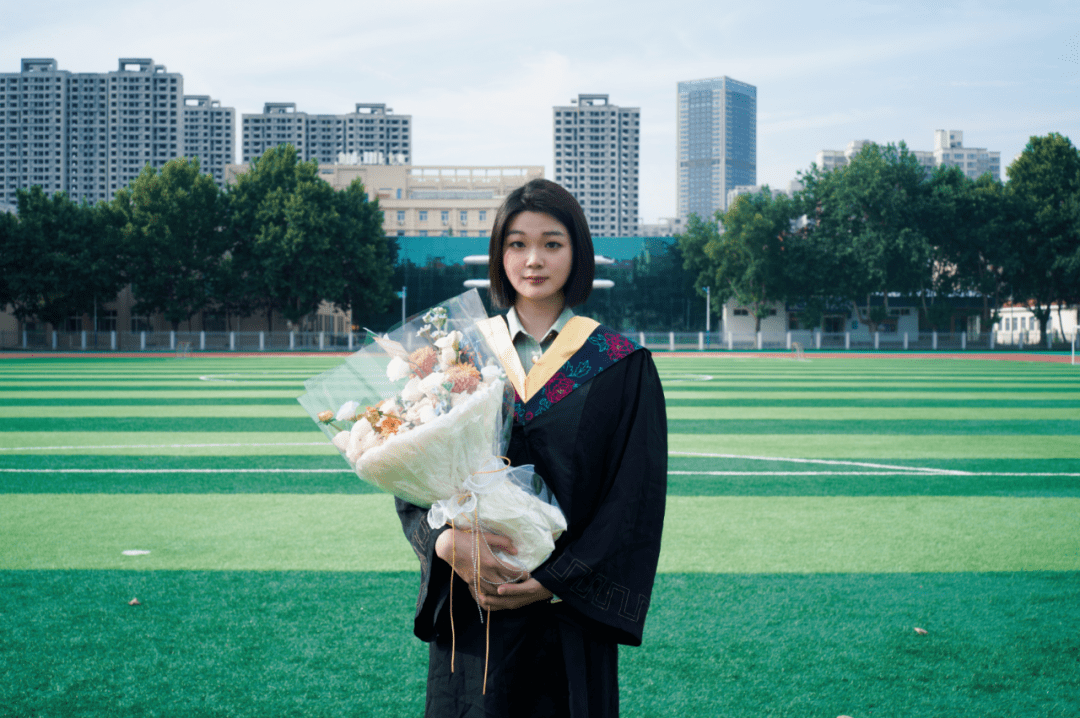 空军工程大学女生图片