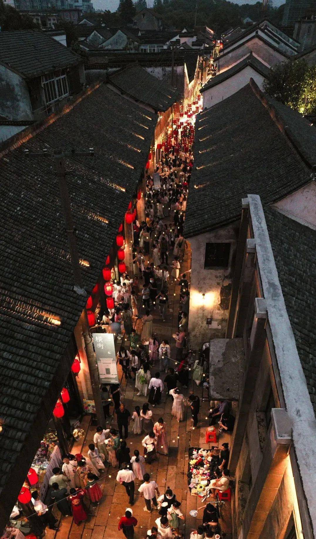 崇福横街濮院古镇乌镇景区读懂这份美……在流光溢彩的夏日烟火中