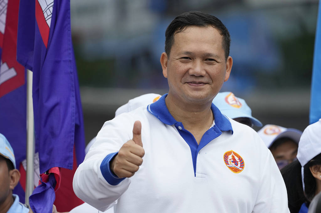 “柬埔寨”柬埔寨人民党宣布以压倒性优势胜选，首相洪森的长子备受关注