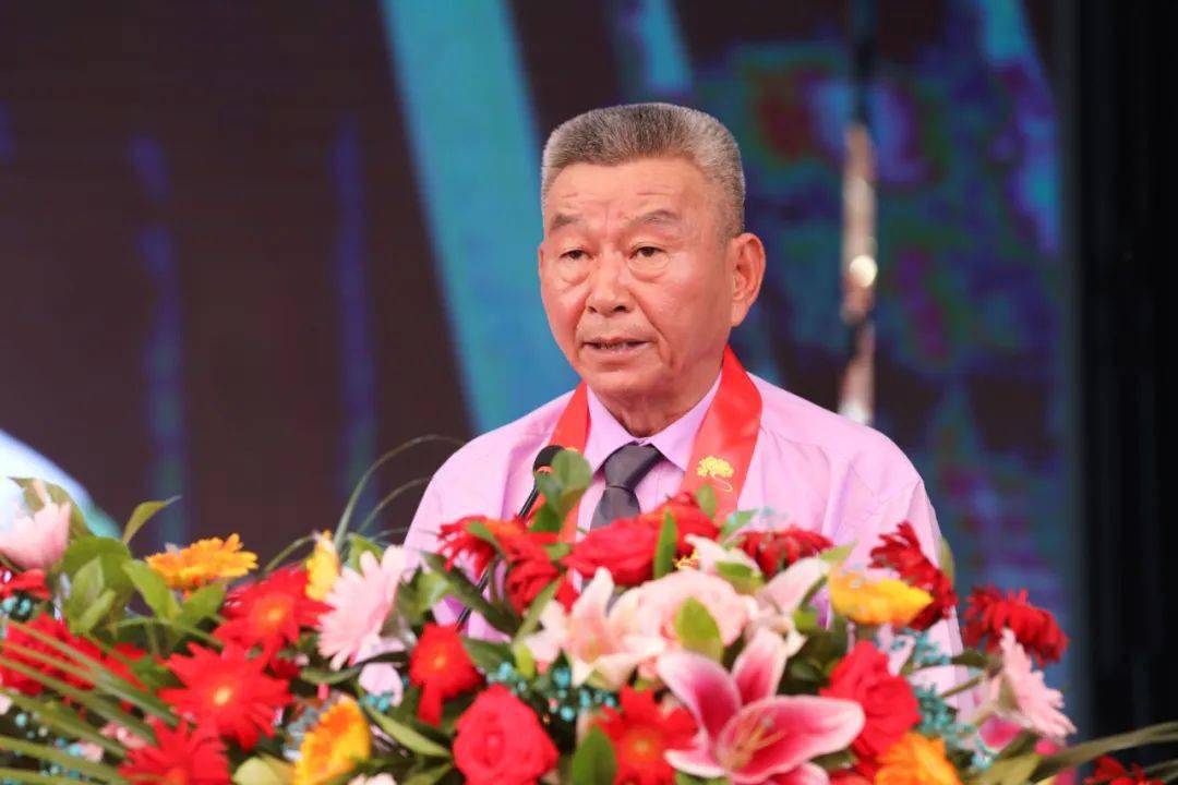 古少明执行会长率领深圳市普宁商会代表团出席普宁南径大仕将军殿落成