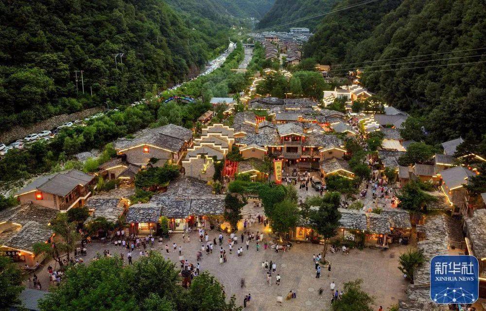 由秦岭老屋,阳坡院子,峡谷运动乐园,佬林客栈,终南山房,佬林养生苑等