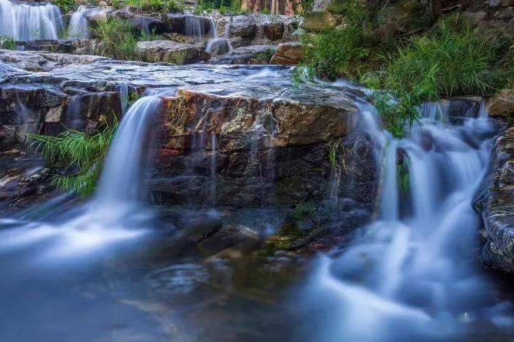 掬一捧清泉,泰山好清凉_飞瀑_流水_山涧