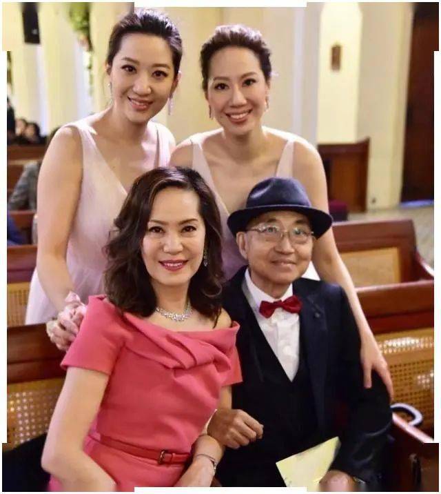 甄子丹补办婚礼背后,这对姐妹花的故事值得一提_汪圆圆_蔡加赞_豪门