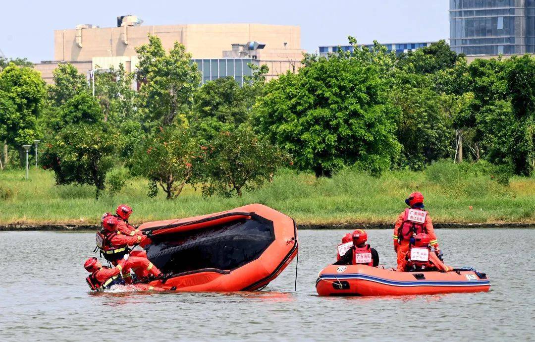 irb活饵救援操孤岛横渡救援操三,精心组织,确保安全考评地点定于市区