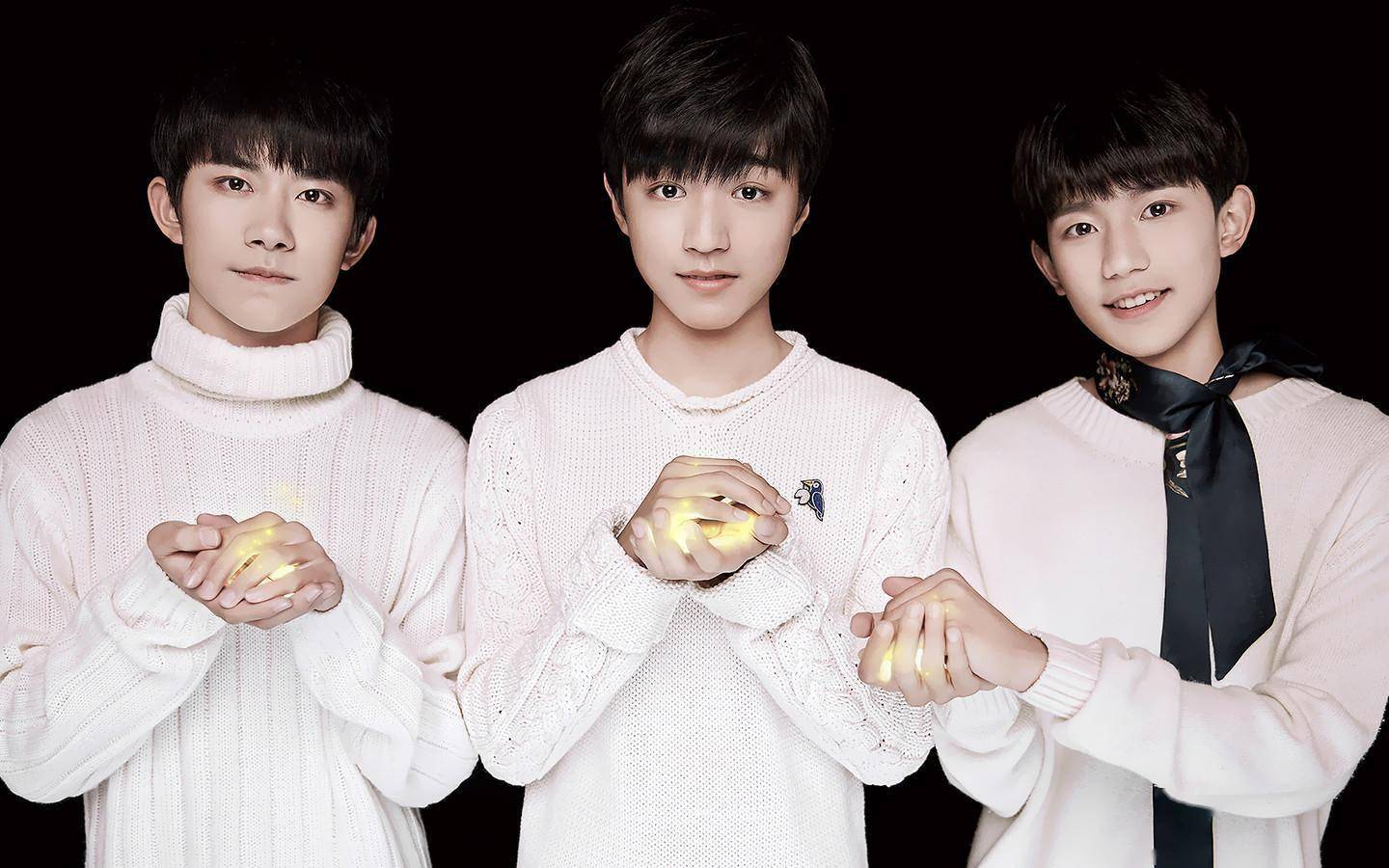 TFBOYS 王俊凯 王源 易烊千玺 昔の直筆サイン 専用ページ TFBOYS